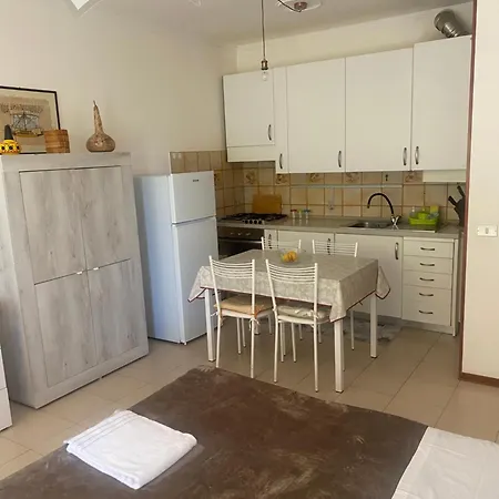 Apartment Uie De Ri Chiavari
